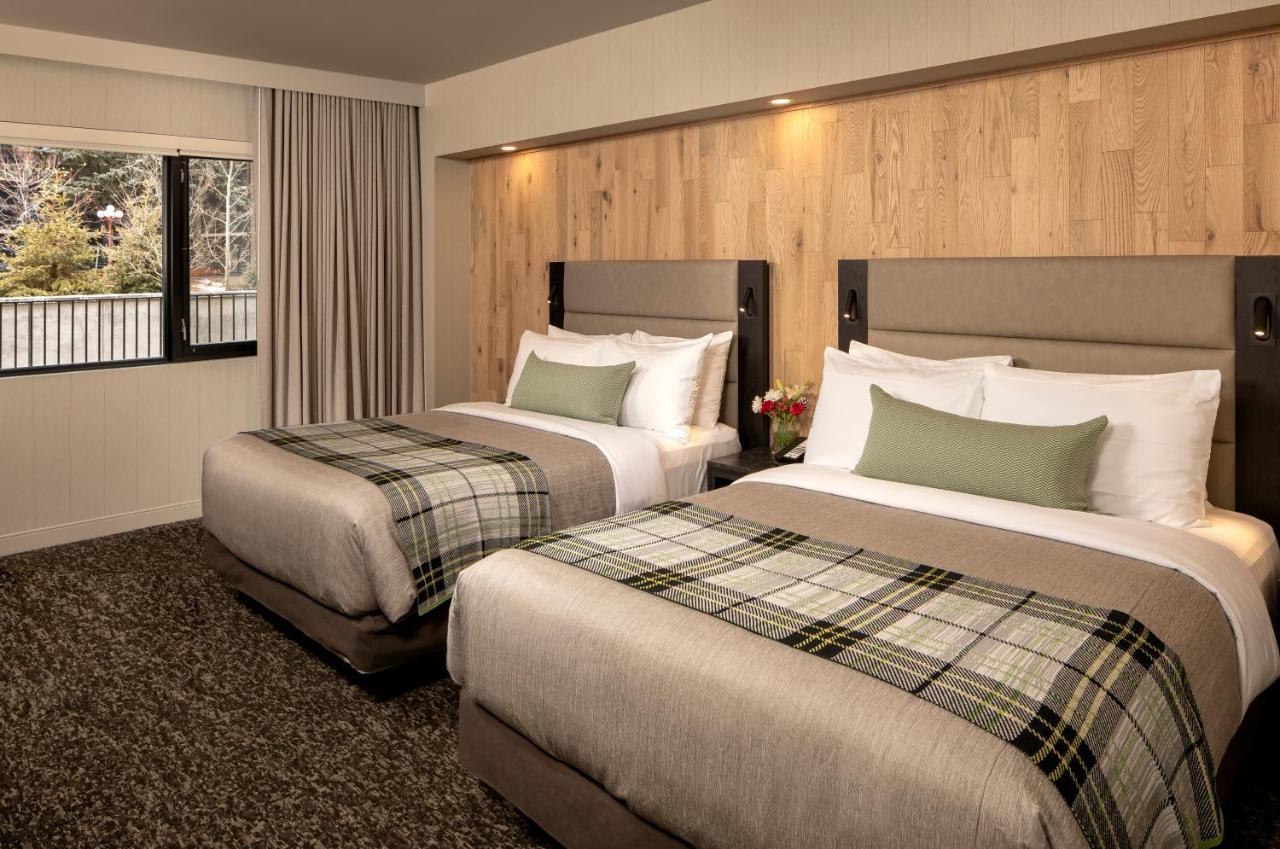 באנף Peaks Hotel And Suites מראה חיצוני תמונה